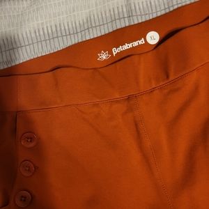 Betabrand dress pants yoga pants. 2 pockets
